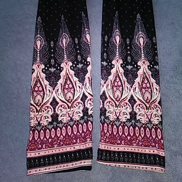 Soft Leggings - Picture 2 of 3